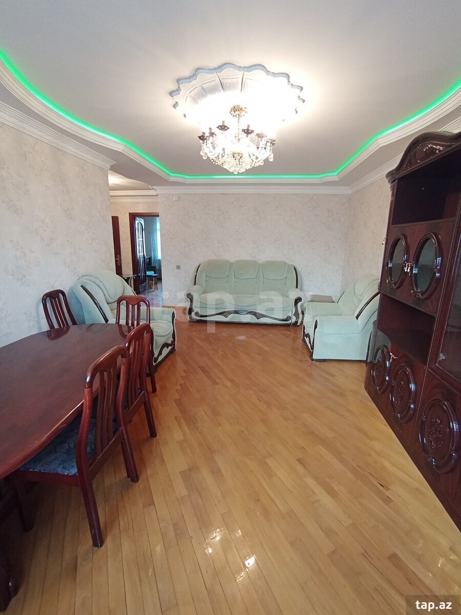 3-otaqlı mənzil, Gəncə ş., 67 m²