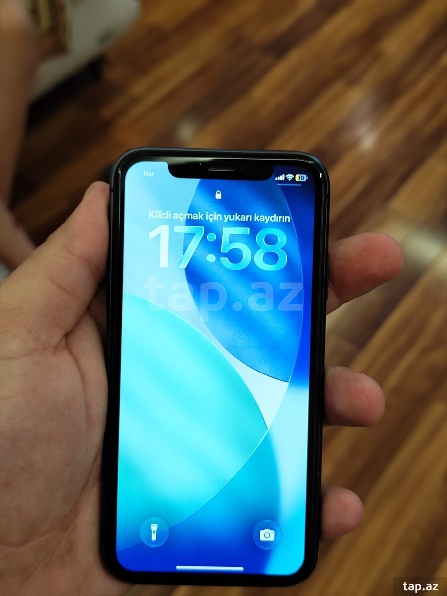 Apple iPhone 11 Black 128GB/4GB