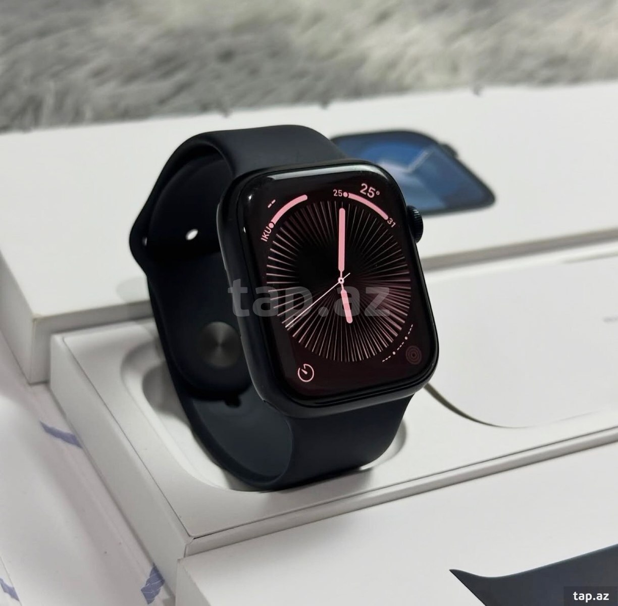 Apple Watch Series 7 Aluminum Midnight 45mm