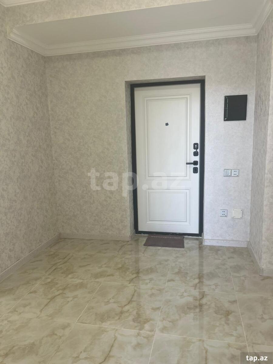 3 otaqlı mənzil satılır, 8-ci mikrorayon, Sumqayıt