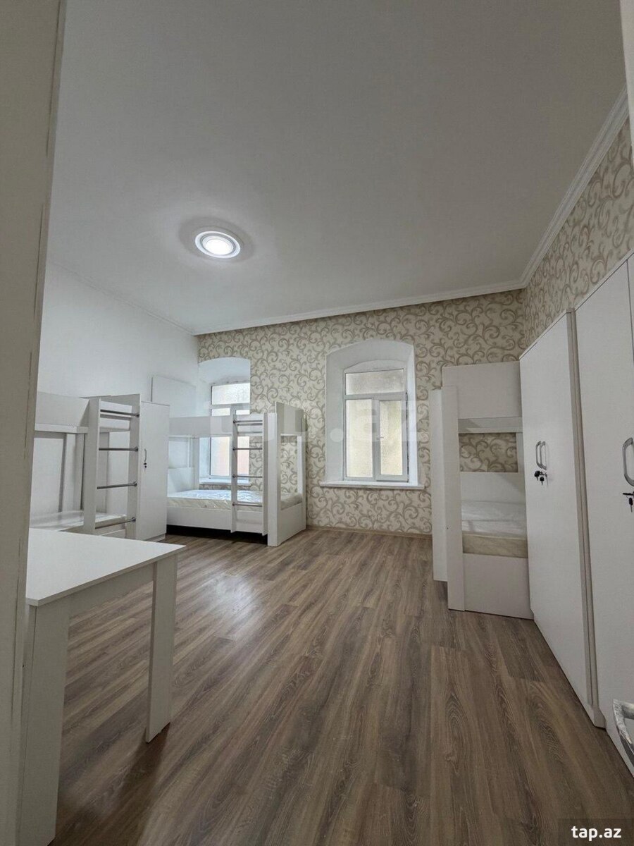 6-otaqlı yeni tikili kirayə verilir, Gəncə ş., 150 m²