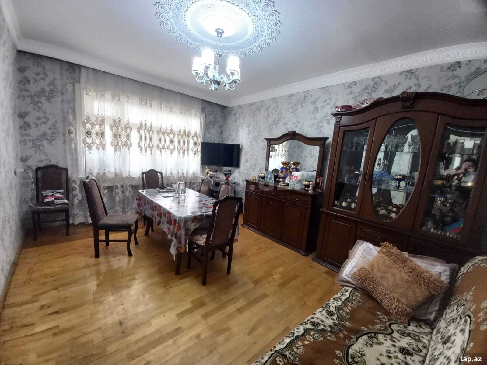 3-otaqlı mənzil, Gəncə ş., 75 m²