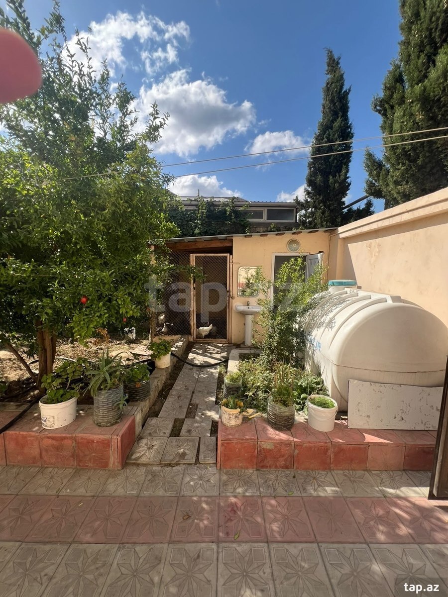 4 otaqlı həyət evi satılır, Qaraçuxur, Bakı