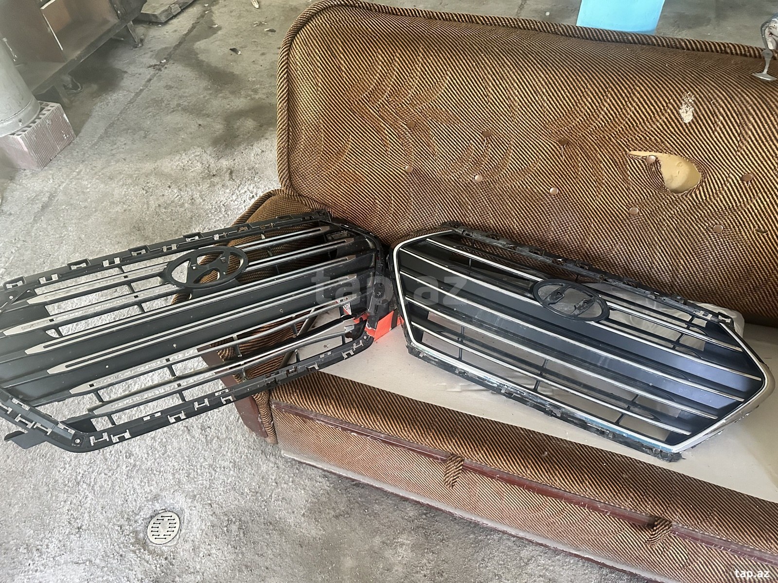 Hyundai Elantra radiator barmaqlığı
