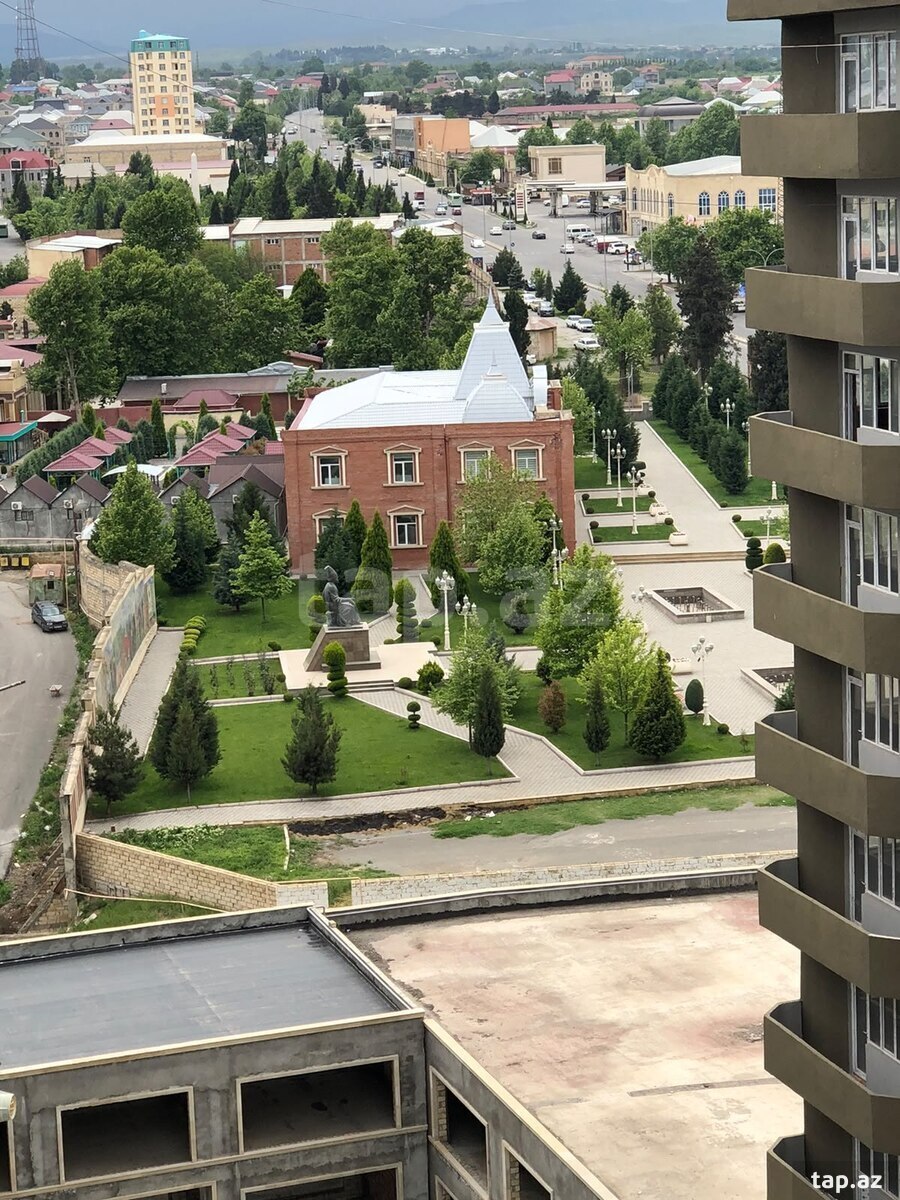 3-otaqlı yeni tikili, Gəncə ş., 129 m²