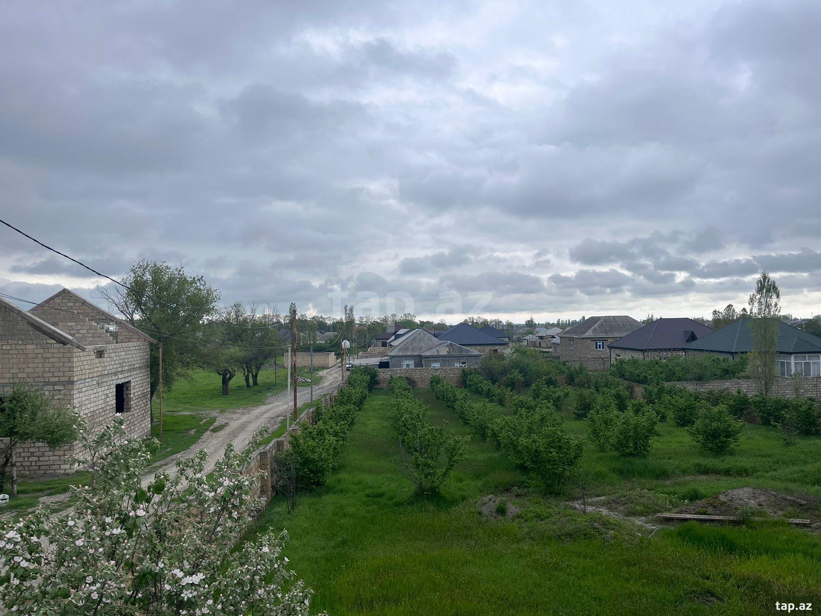 4 sot torpaq sahəsi, Xaçmaz r.