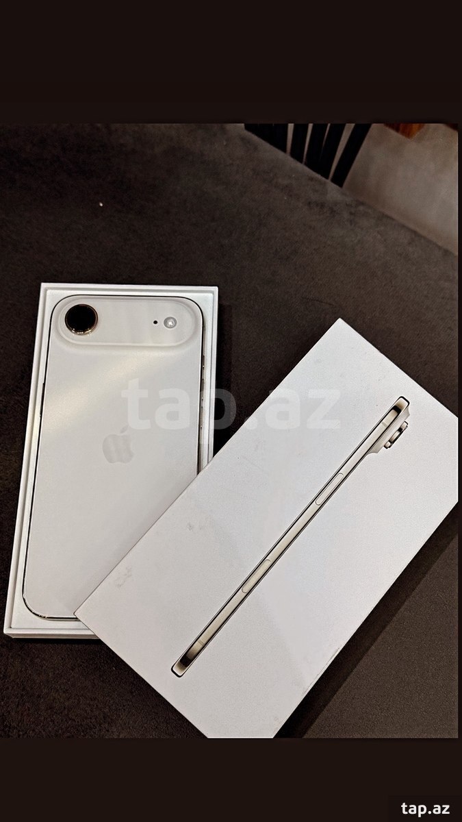 Apple iPhone Air Light Gold 256GB/8GB