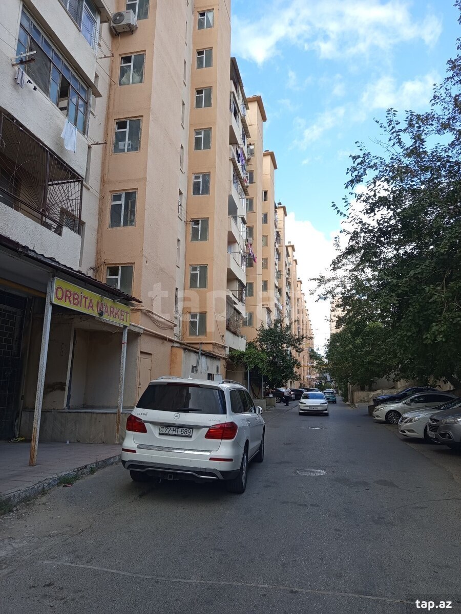 2-otaqlı mənzil, Qara Qarayev m., 53 m²