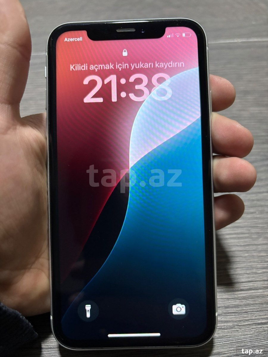 Apple iPhone XR White 128GB/3GB