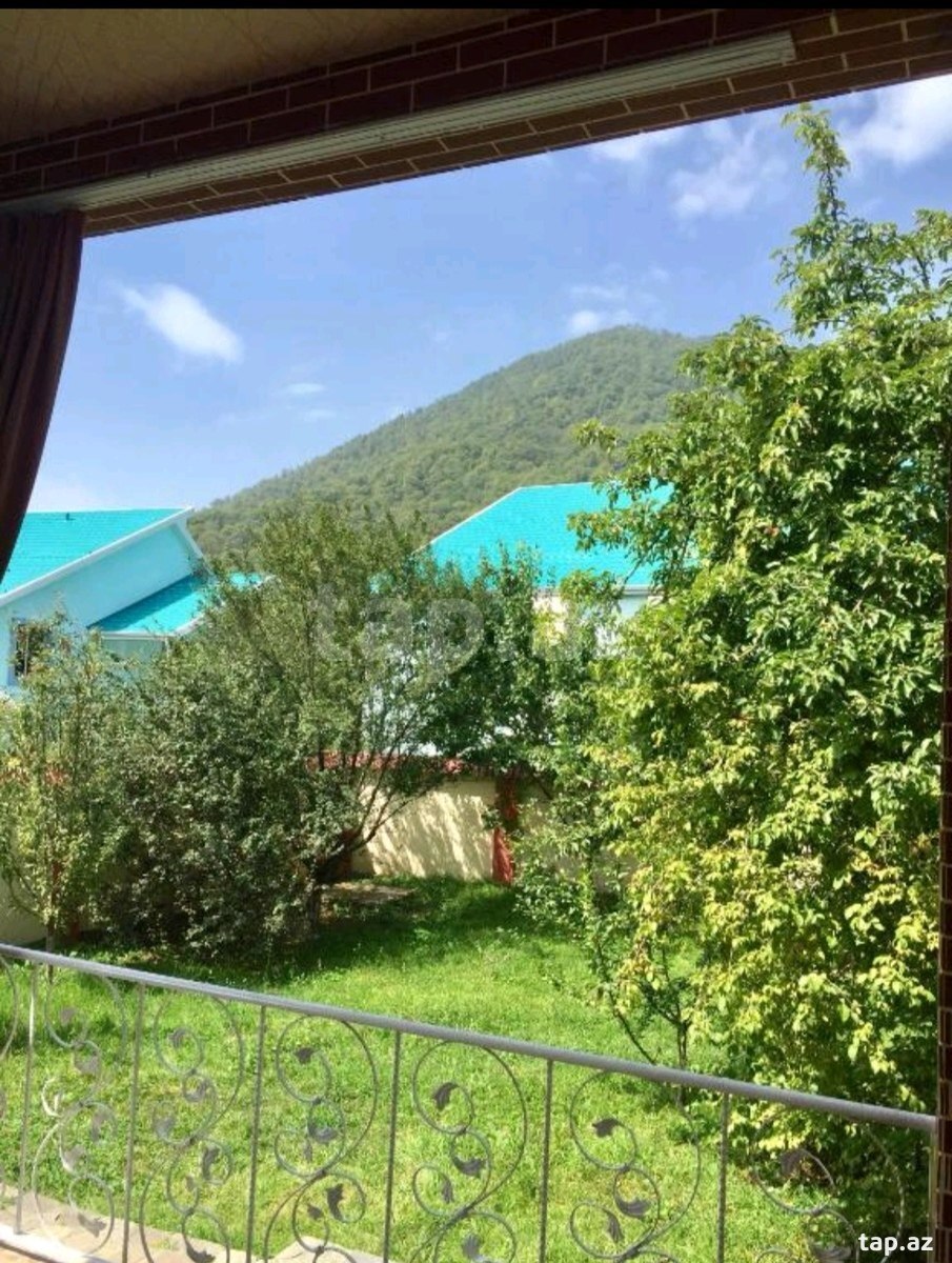 Həyət evi, Qəbələ r.