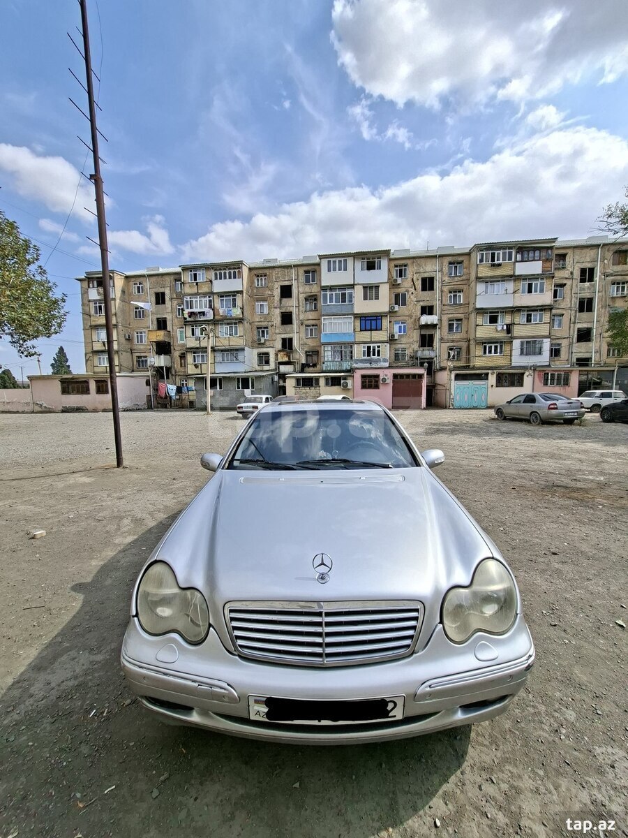 Mercedes C 320, 2000 il