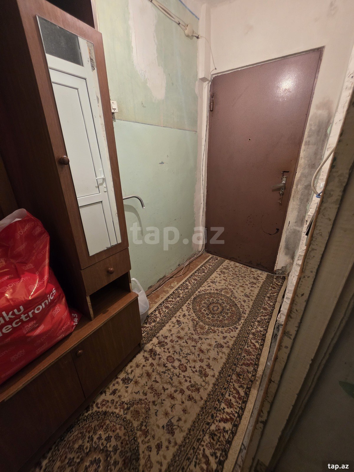 2-otaqlı mənzil kirayə verilir, Gəncə ş., 70 m²