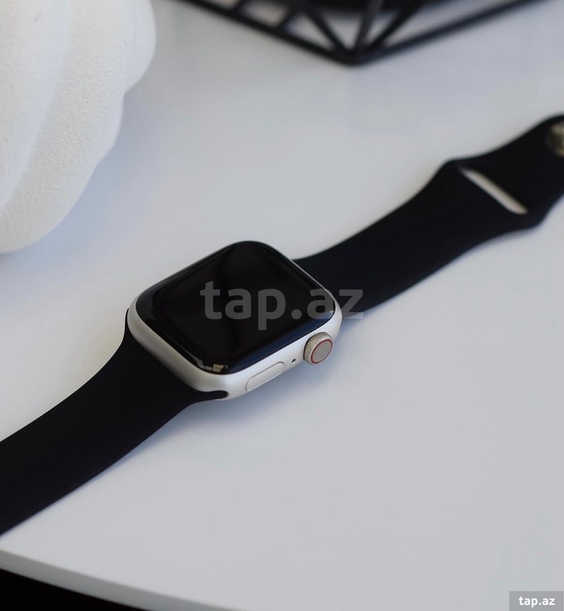 Apple Watch Series 8 Aluminum Silver 41mm