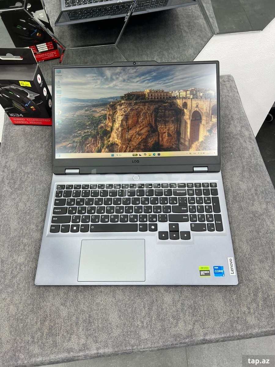 Lenovo LoQ 151AX9