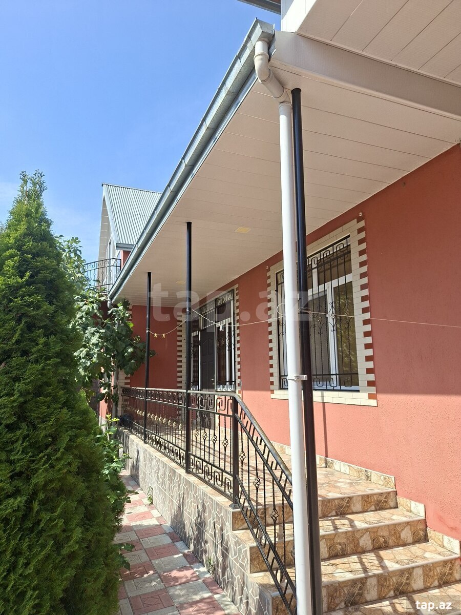 Həyət evi, Şəki ş.