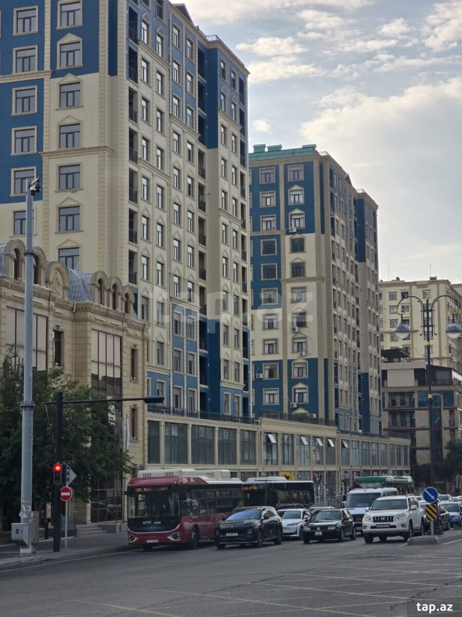3 otaqlı mənzil satılır, Bakı