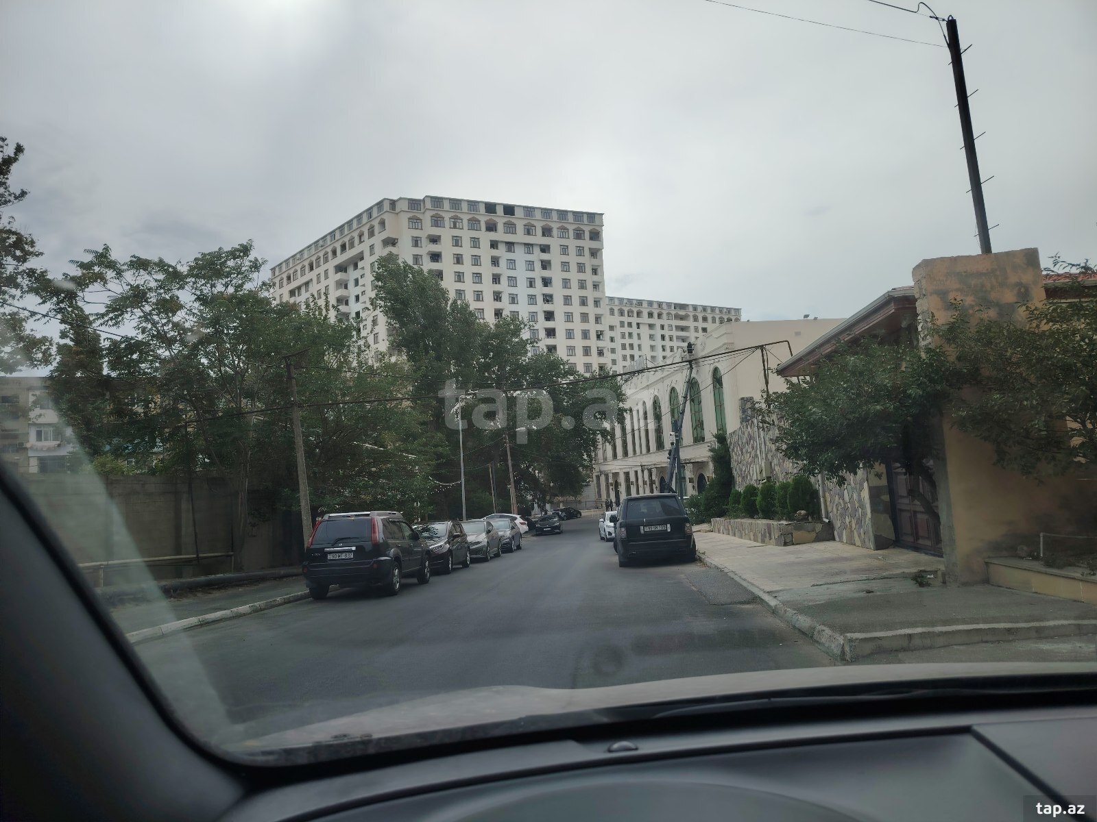 4-otaqlı yeni tikili, Nəsrəddin Tusi küç., 105 m²