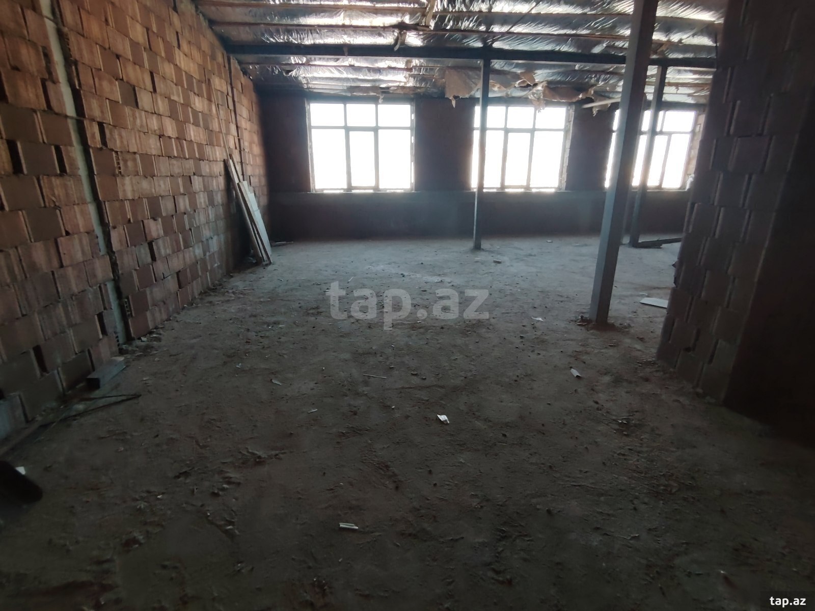 4-otaqlı yeni tikili, Nəsrəddin Tusi küç., 105 m²