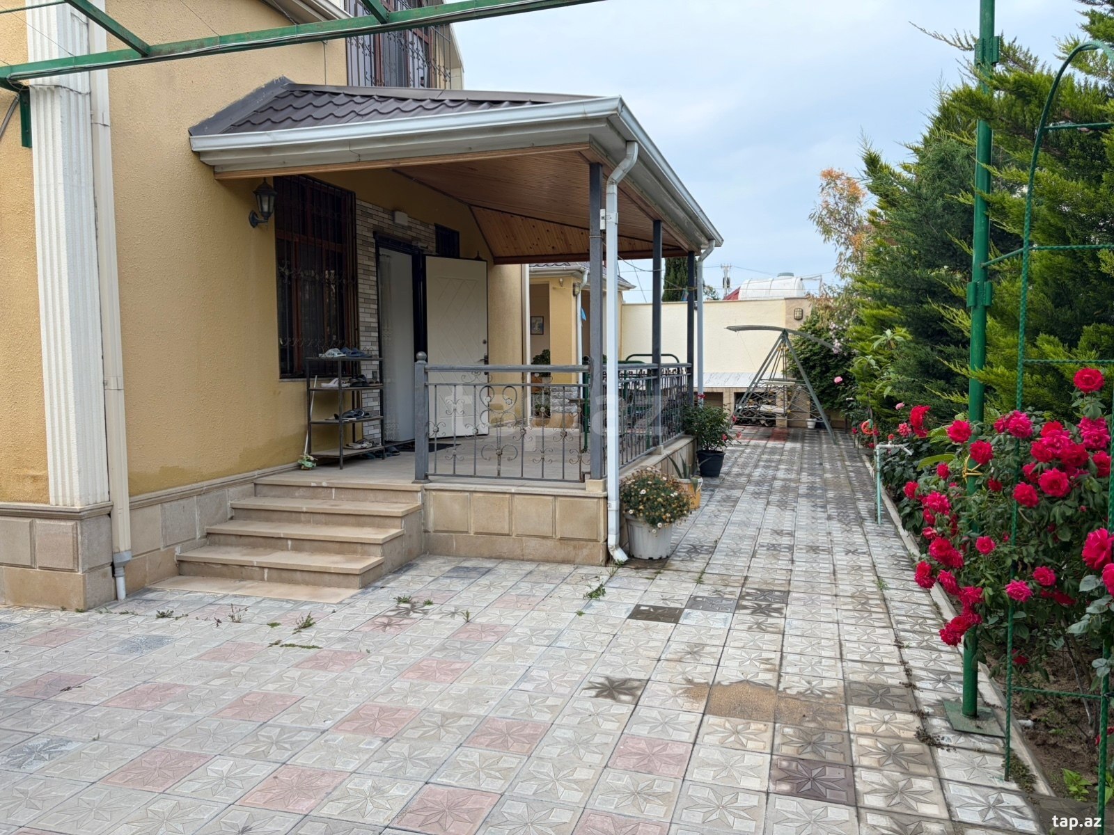5 otaqlı həyət evi satılır, Buzovna, Bakı