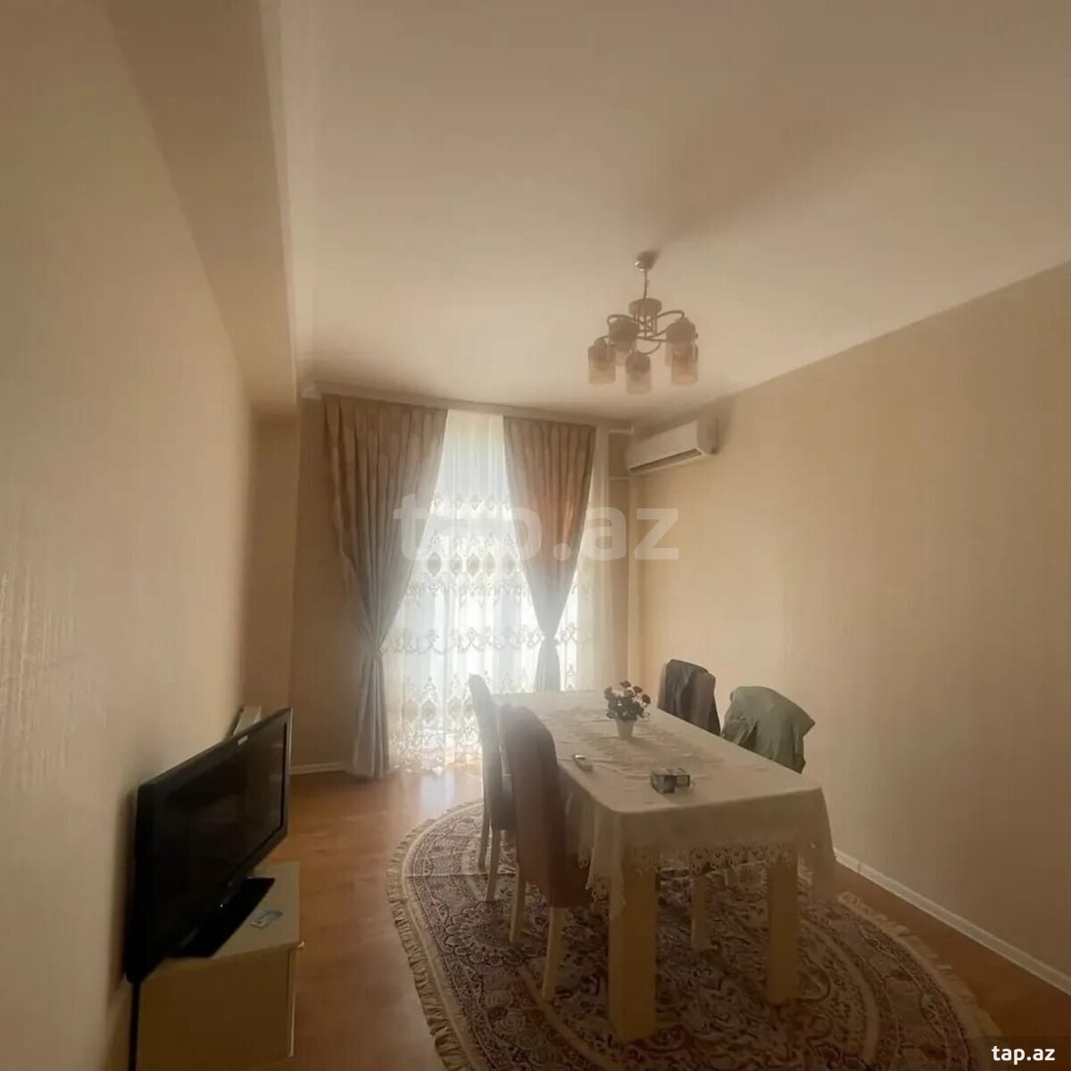 4-otaqlı yeni tikili kirayə verilir, Gəncə ş., 127 m²