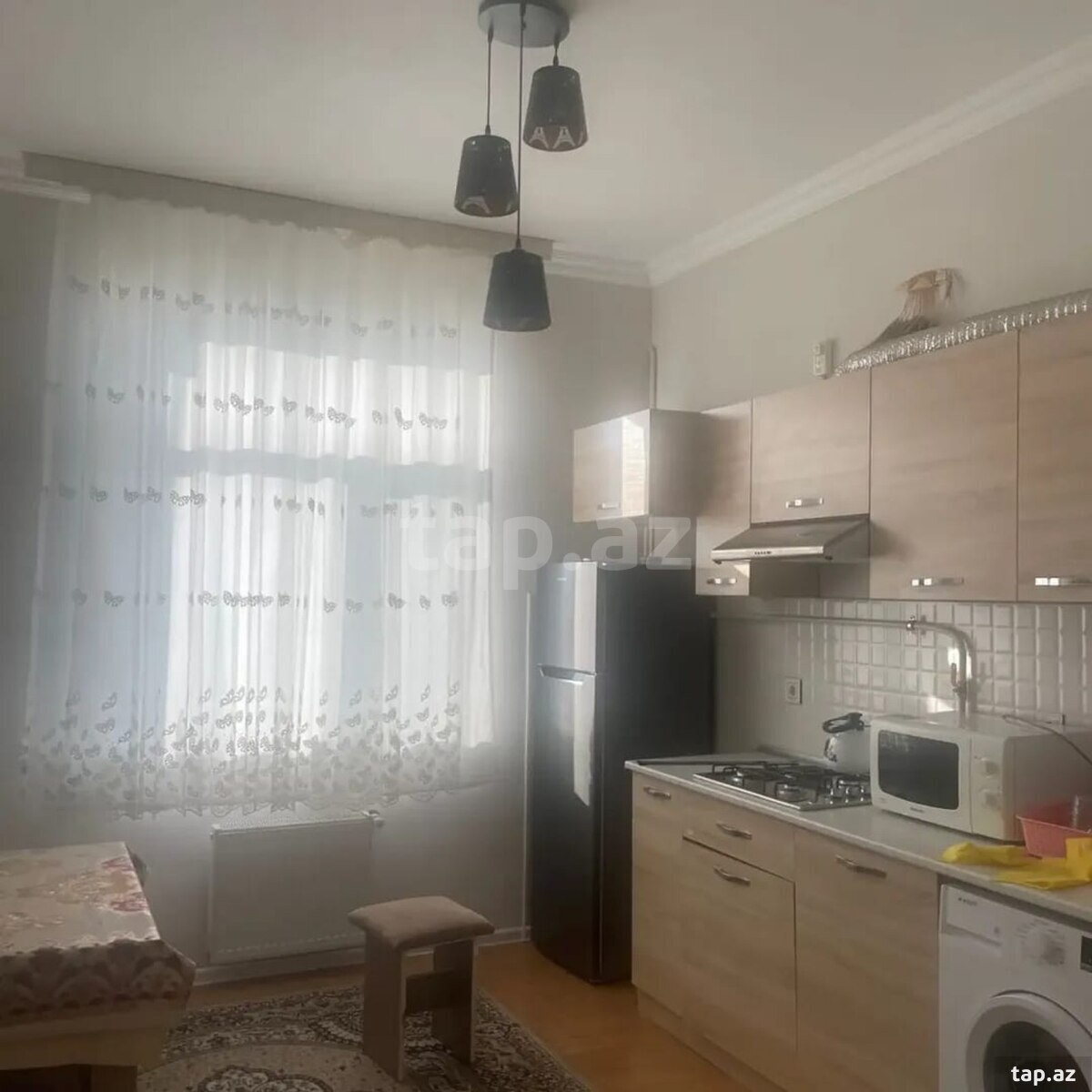 4-otaqlı yeni tikili kirayə verilir, Gəncə ş., 127 m²