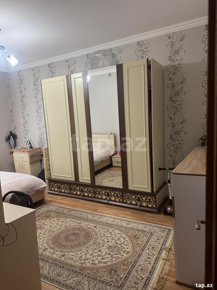 4-otaqlı mənzil, M.Xiyabani küç.26, 110 m²