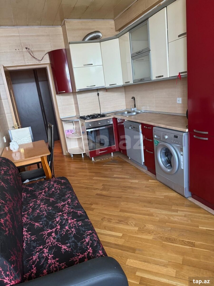 2 otaqlı mənzil satılır, Bakı