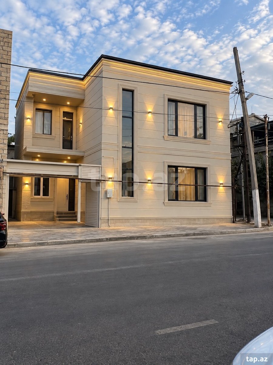 5 otaqlı həyət evi satılır, Gəncə