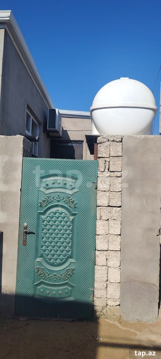 2 otaqlı həyət evi satılır, Binə, Bakı