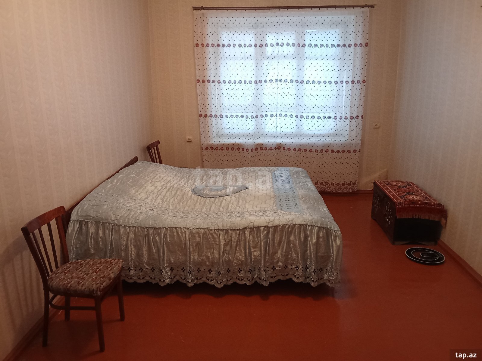 4-otaqlı mənzil, Gəncə ş., 100 m²