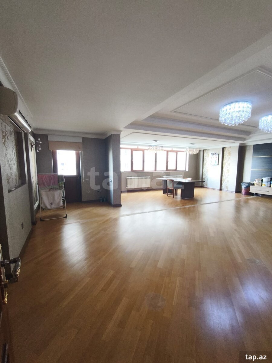 3-otaqlı yeni tikili, 20 yanvar m., 220 m²