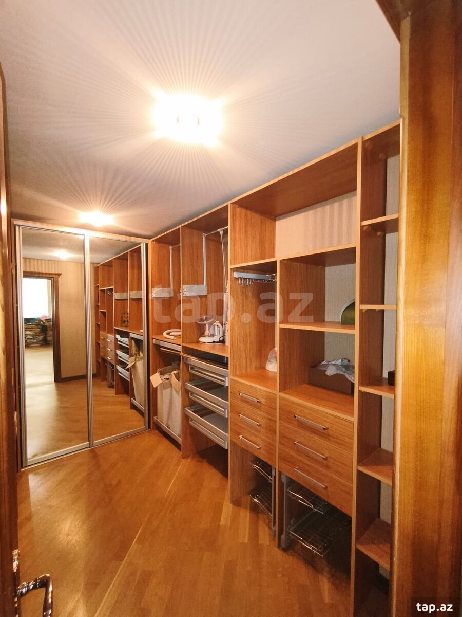 3-otaqlı yeni tikili, 20 yanvar m., 220 m²