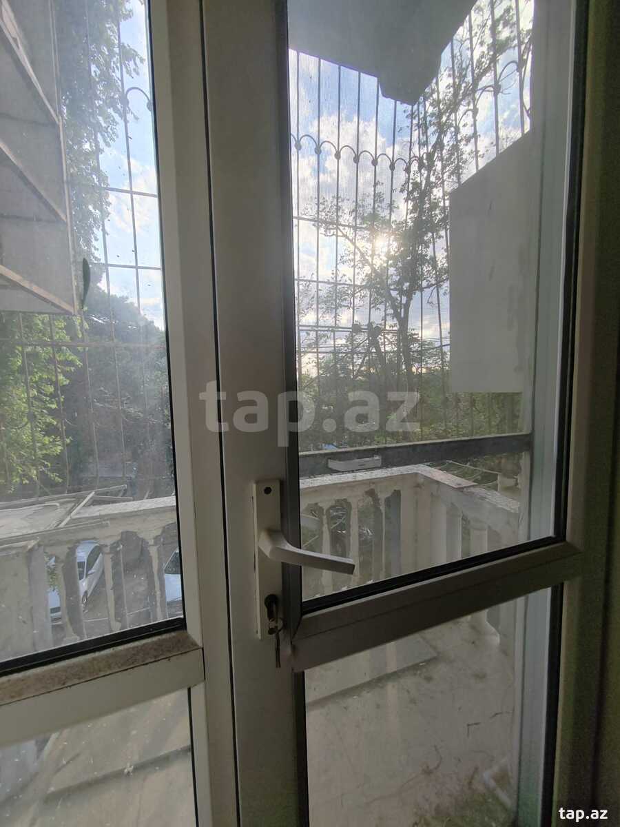 2-otaqlı mənzil, 8 Noyabr pr., 56 m²