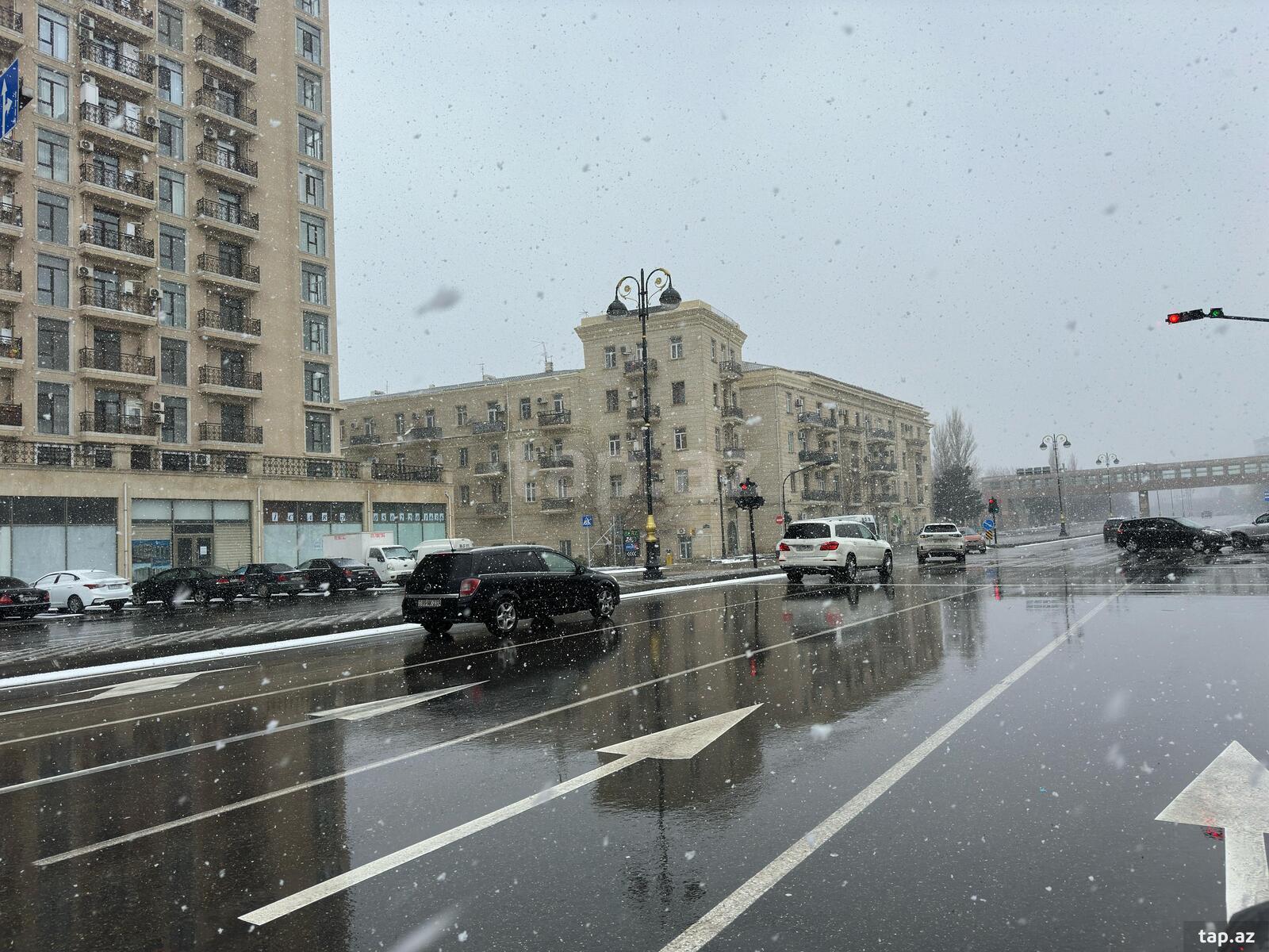 2-otaqlı mənzil, 8 Noyabr pr., 56 m²