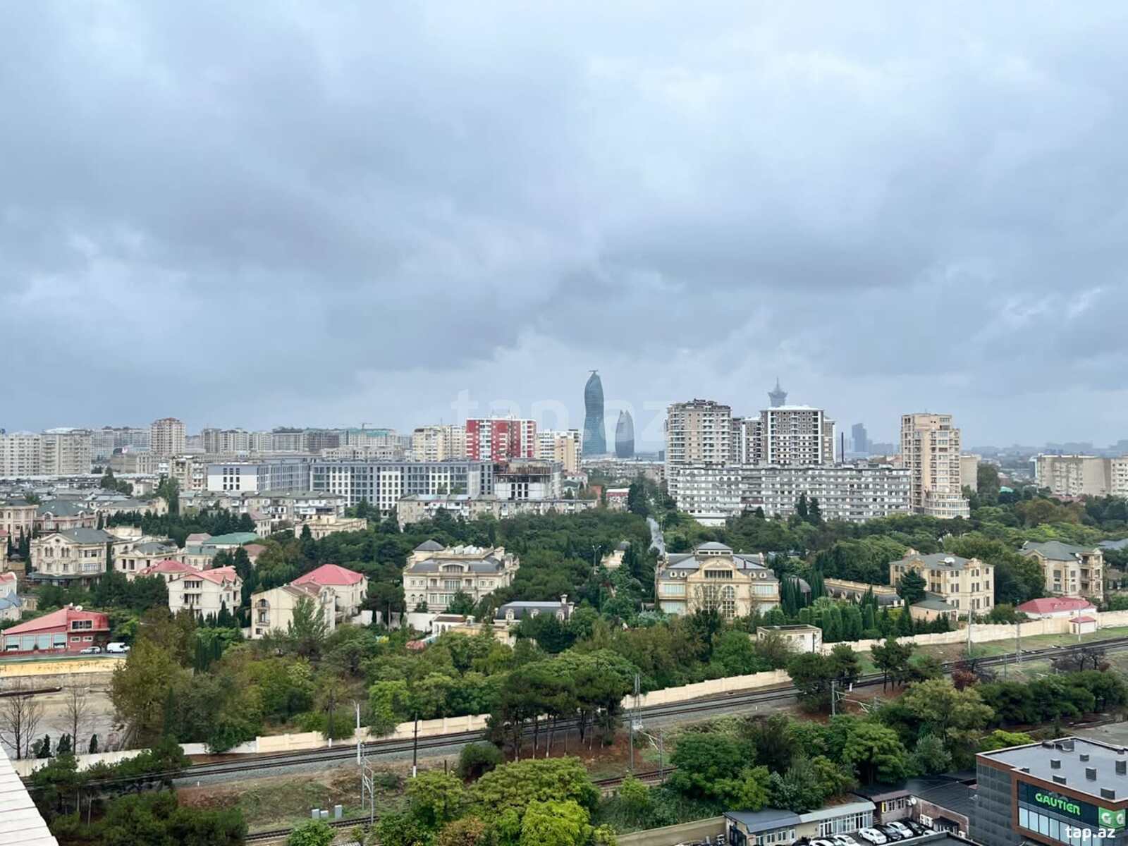 3 otaqlı mənzil satılır, Xətai, Bakı
