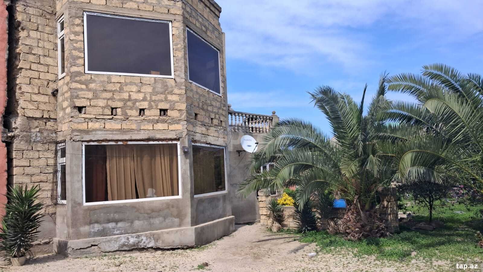 19 sot torpaq sahəsi, Corat k.