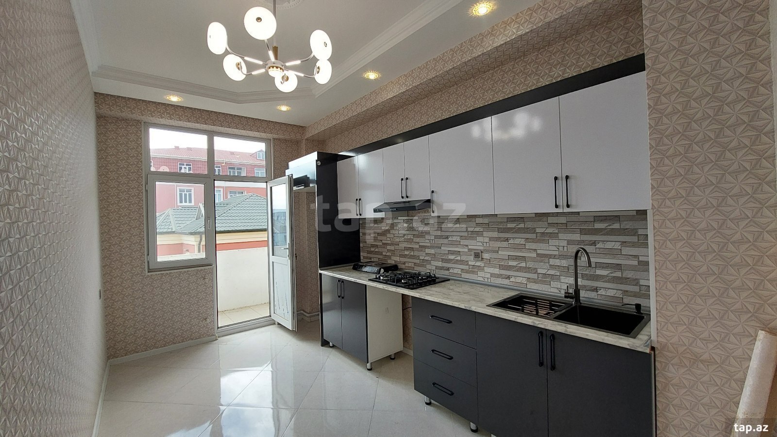 3-комн. квартира на продажу, Баку