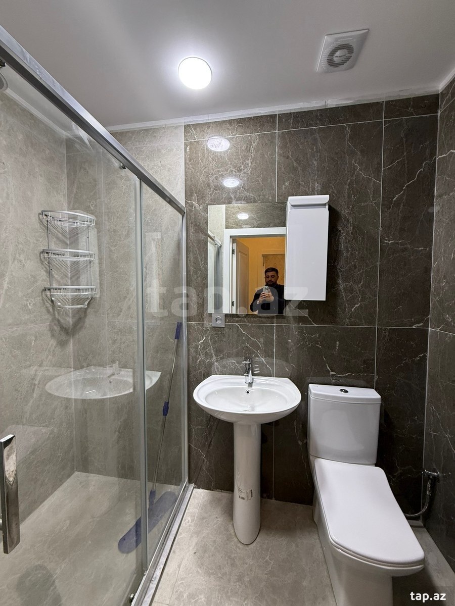 2-otaqlı yeni tikili kirayə verilir, Xırdalan ş., 70 m²