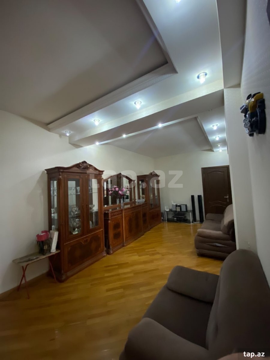 2-otaqlı yeni tikili kirayə verilir, Nəsrəddin Tusi küç., 95 m²