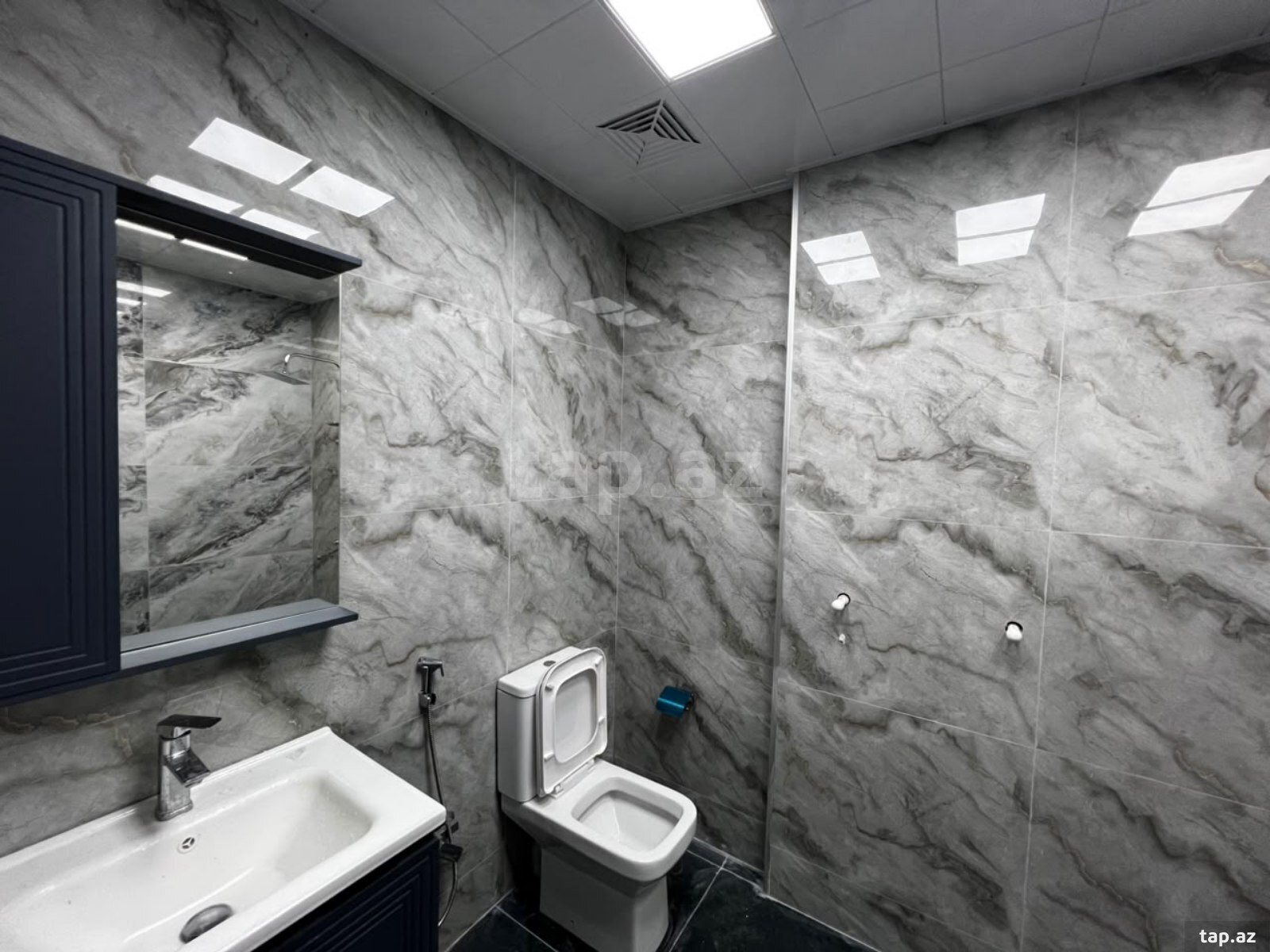 2-otaqlı yeni tikili kirayə verilir, Xırdalan ş., 70 m²
