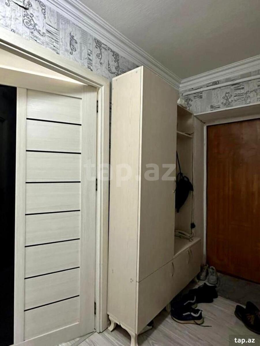 3-otaqlı mənzil, 8 Noyabr pr., 70 m²