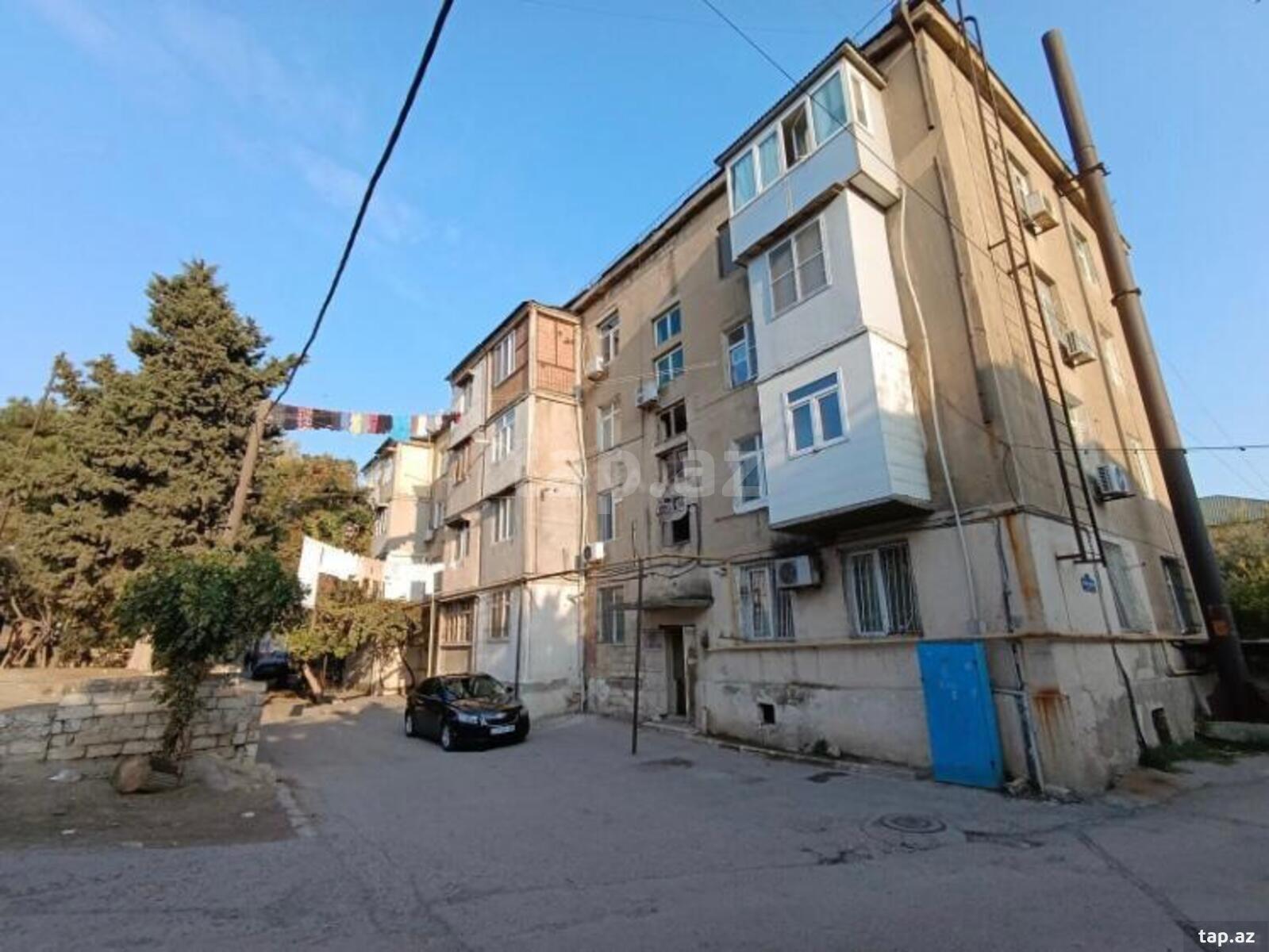 3-otaqlı mənzil, 8 Noyabr pr., 70 m²