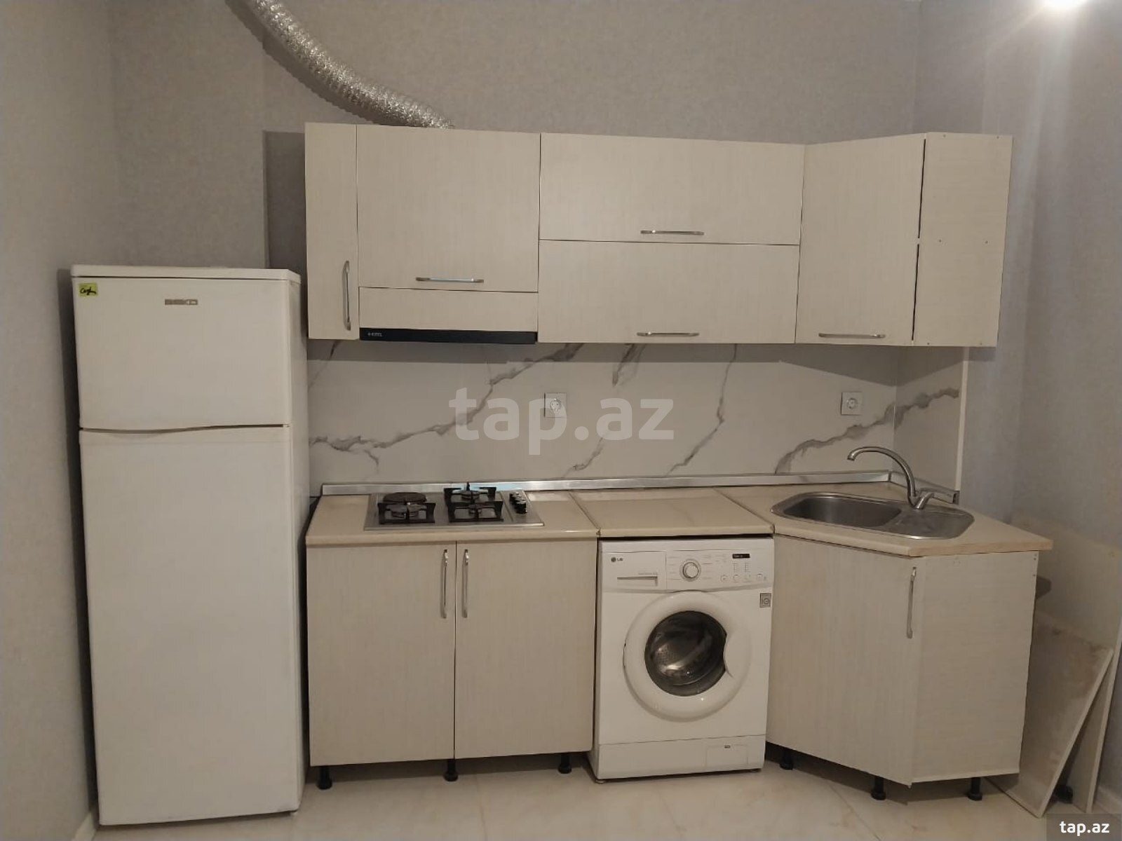 2-otaqlı yeni tikili kirayə verilir, Sumqayıt ş., 70 m²