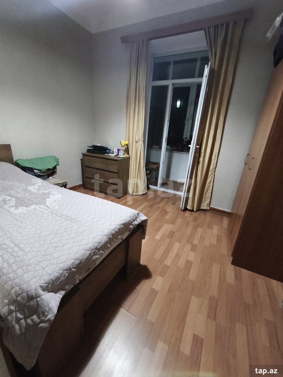 3 otaqlı mənzil satılır, Bakı