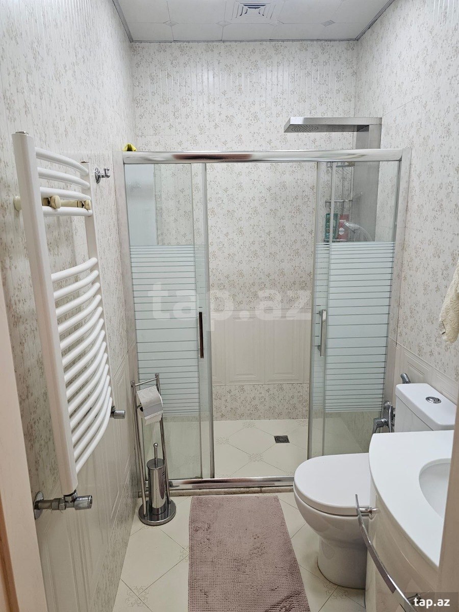 2-otaqlı yeni tikili kirayə verilir, Xətai m., 70 m²