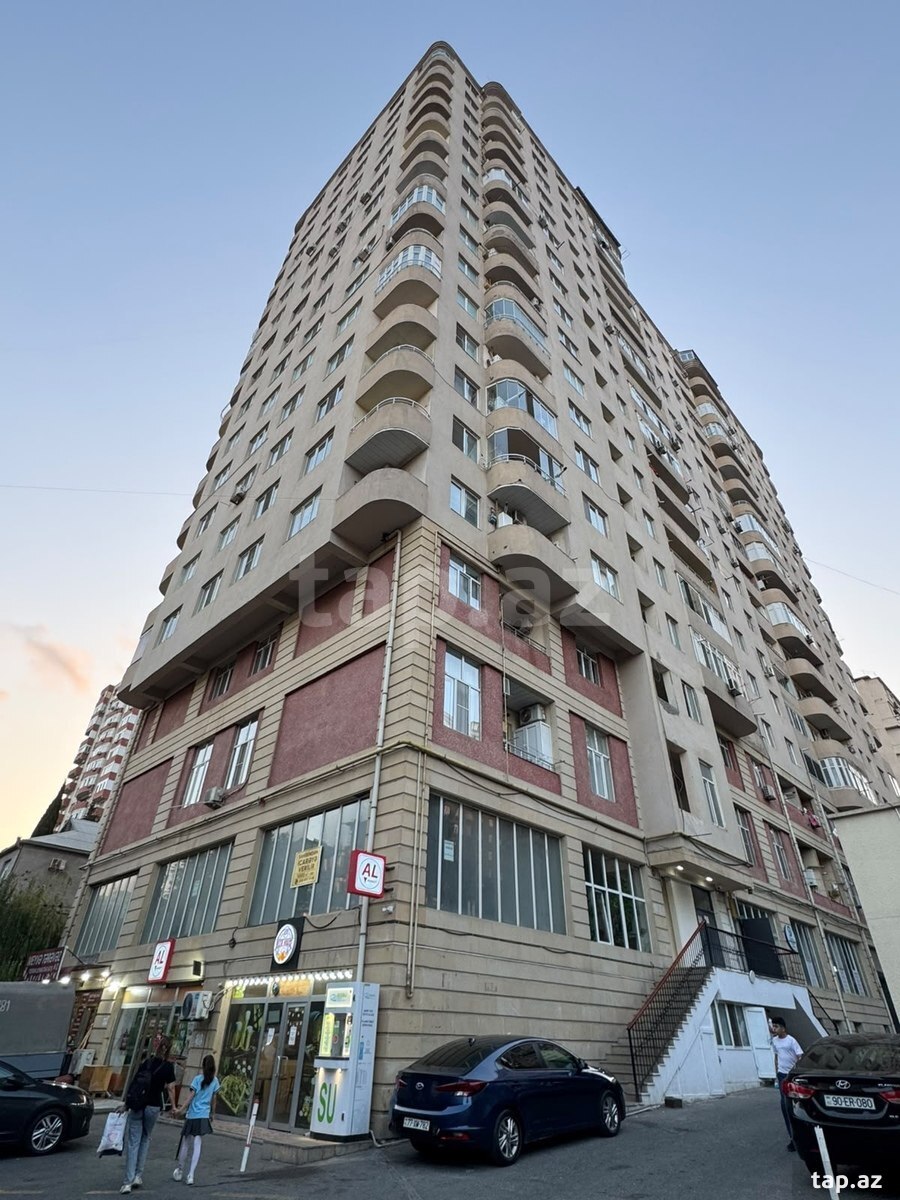3-otaqlı yeni tikili, Mir Cəlal küç.126, 80 m²