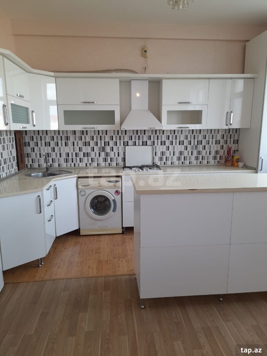 2 otaqlı mənzil satılır, Bakı