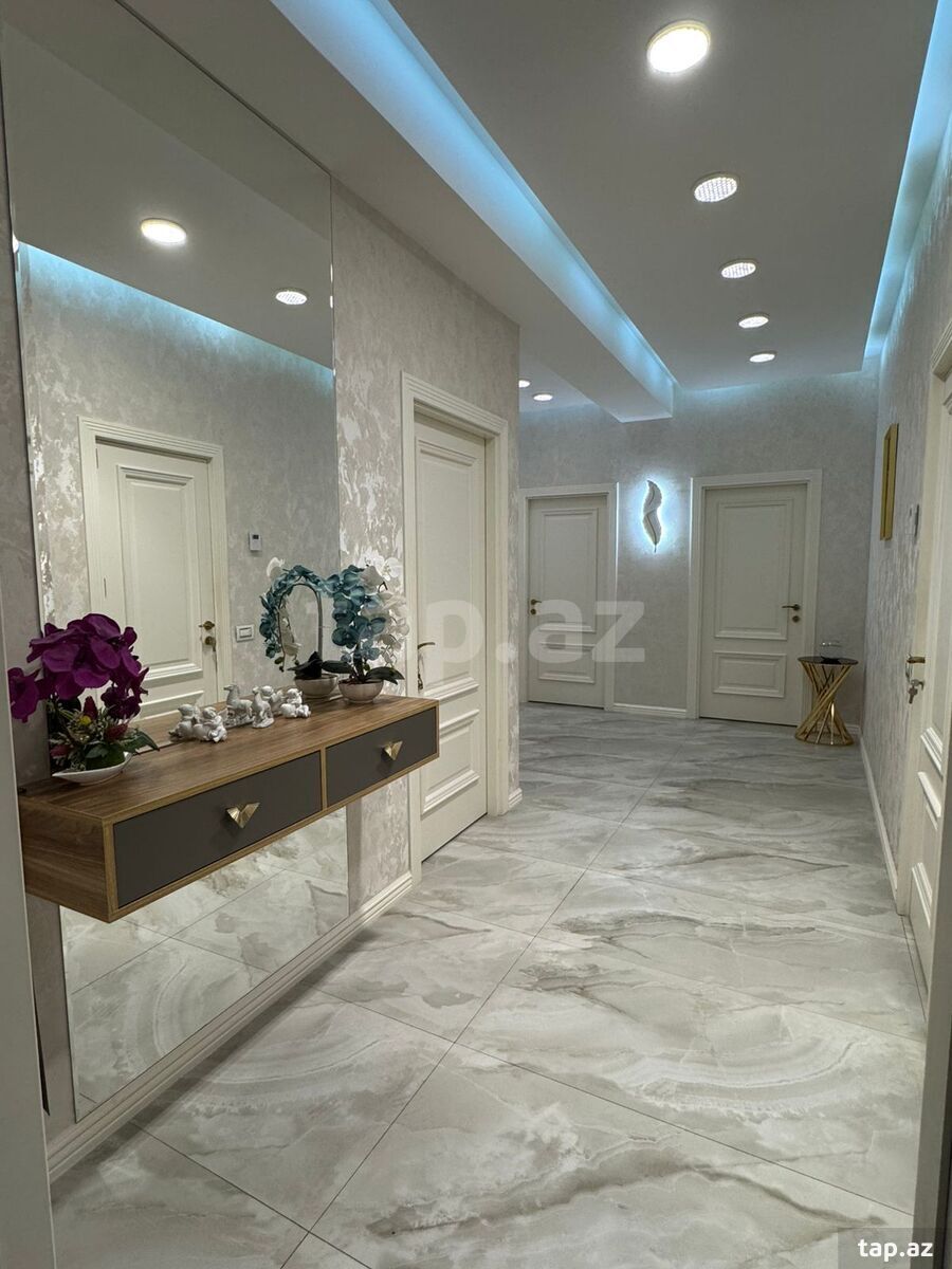 3-otaqlı yeni tikili, N.Nərimanov r., 125 m²