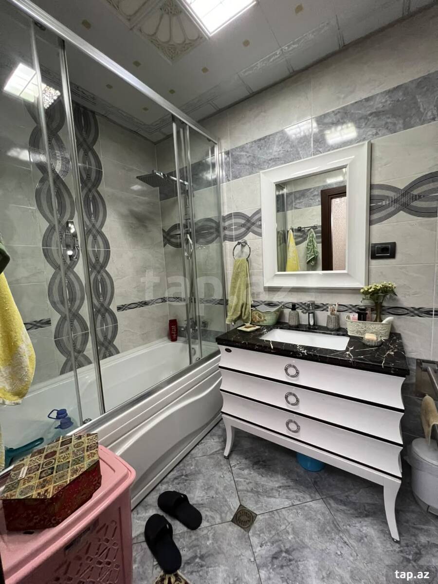 4-otaqlı yeni tikili, Xətai pr., 167 m²
