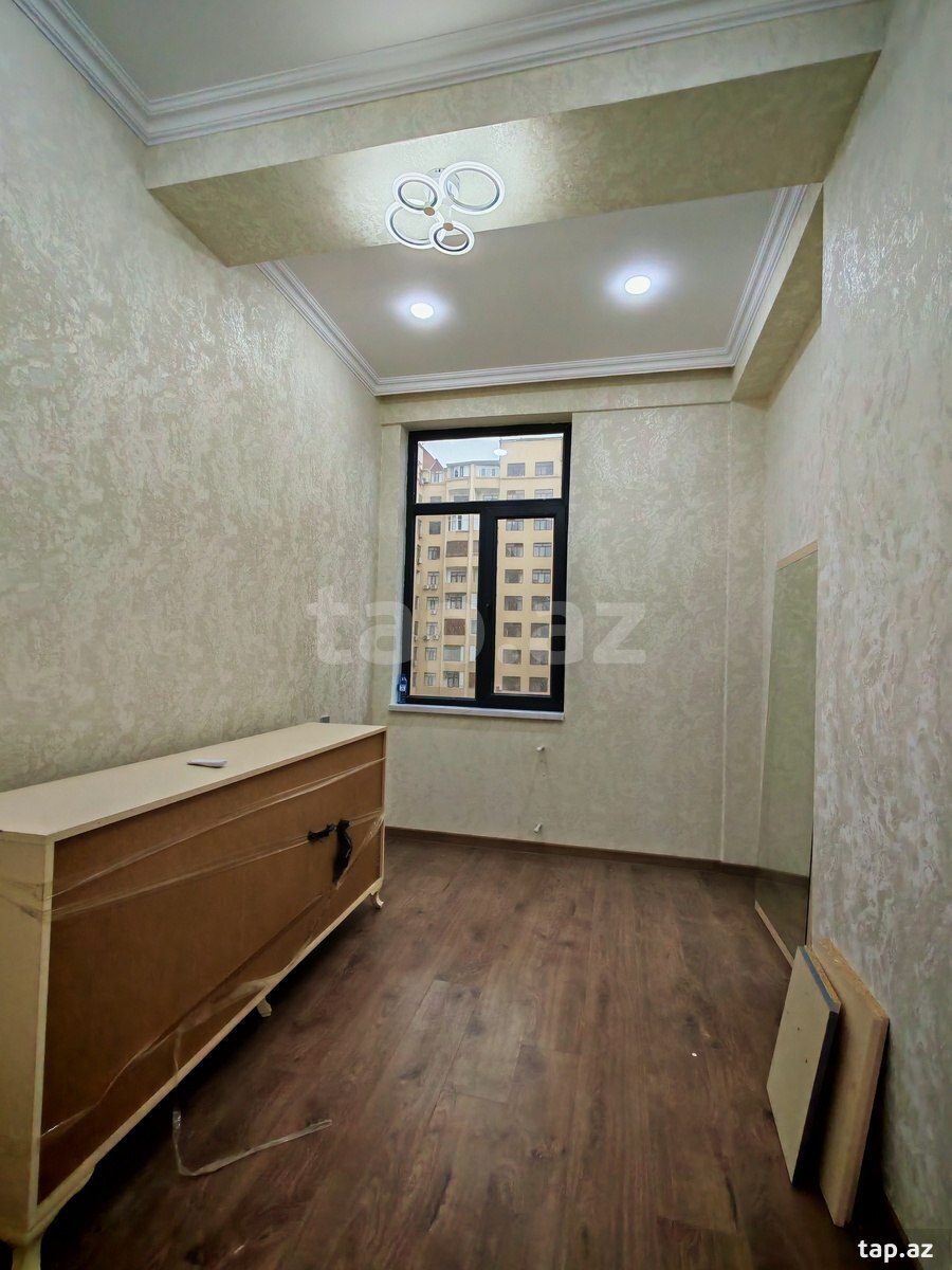 2-otaqlı yeni tikili, M.Hüseynzadə küç., 47 m²